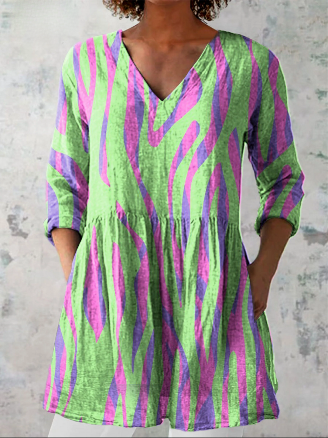 Gisella | Vintage Long V-Neck Shirt