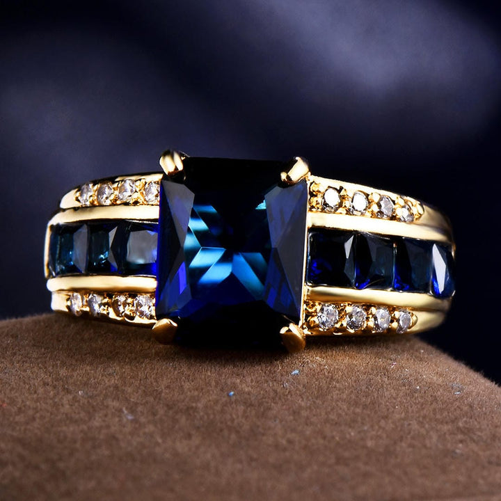 Nora | Sapphire Velvet Petal Ring