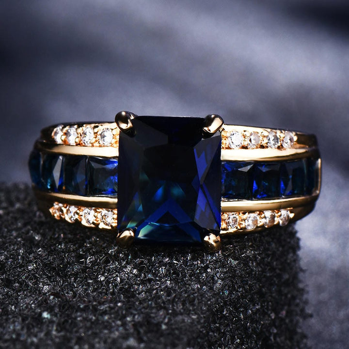 Nora | Sapphire Velvet Petal Ring