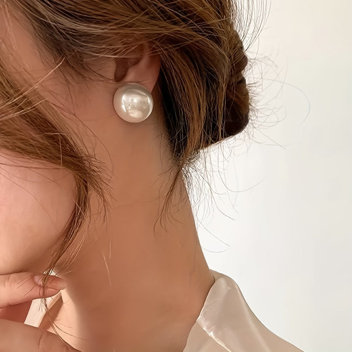Evangeline | The Statement Pearl Stud Earrings