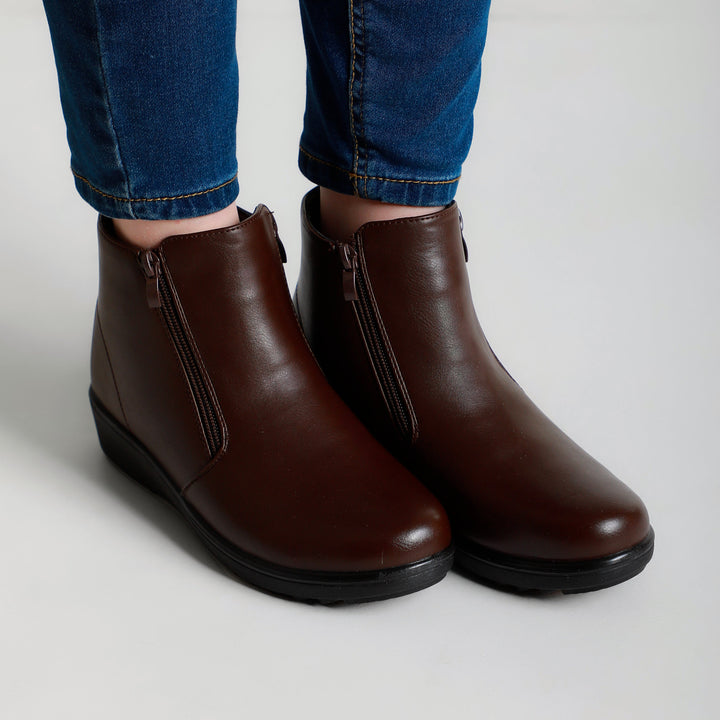 Ambra - Comfortable Ankle Boot for Women