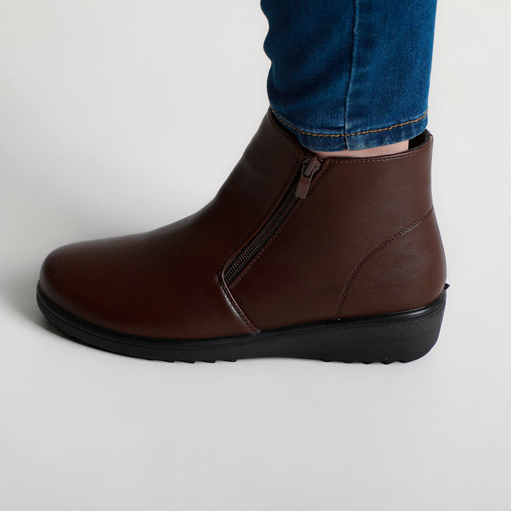 Ambra - Comfortable Ankle Boot for Women