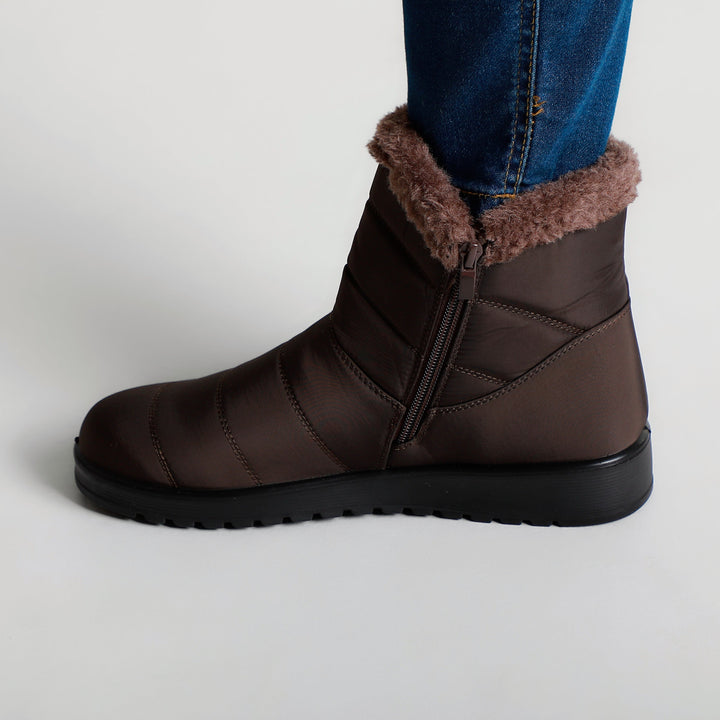 Chleo - Comfortable Ankle Boot for Women