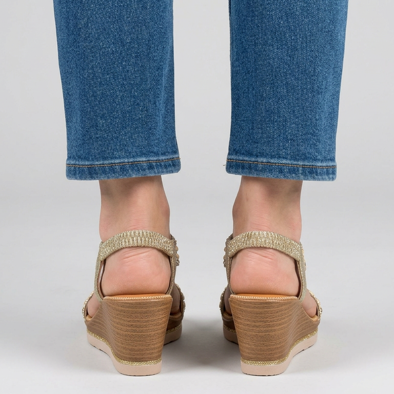 Eden - Comfortable wedge sandal for women