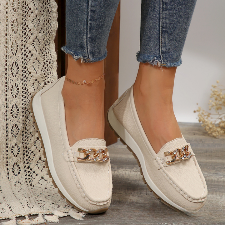 Evelyn | Diamond Buckle Slippers