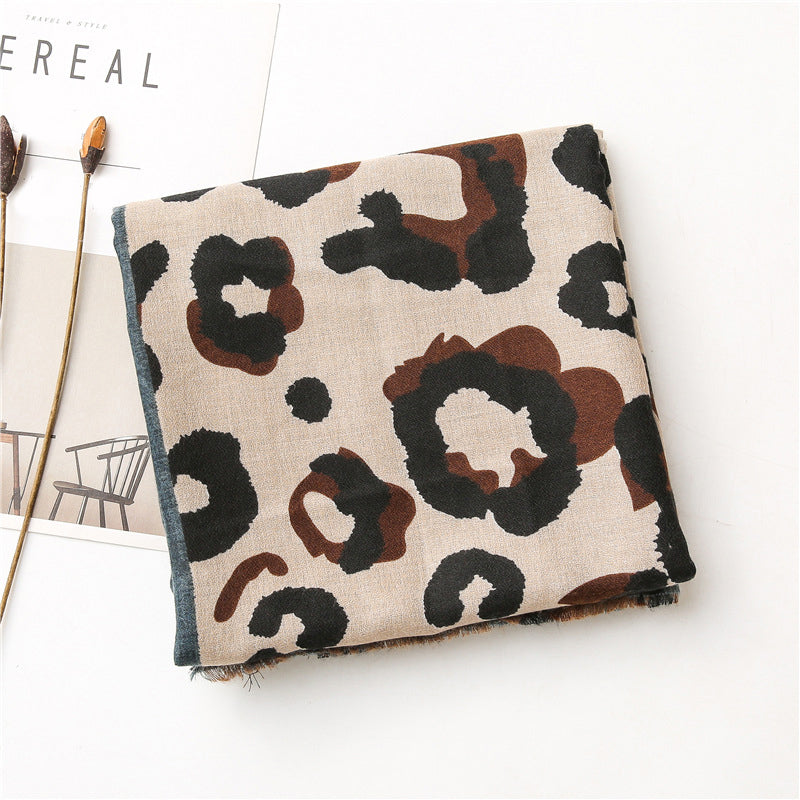 Briar | Casual Leopard Print Scarf