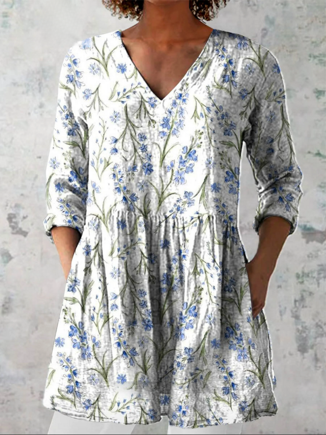 Kara | Long Vintage V-Neck Shirt