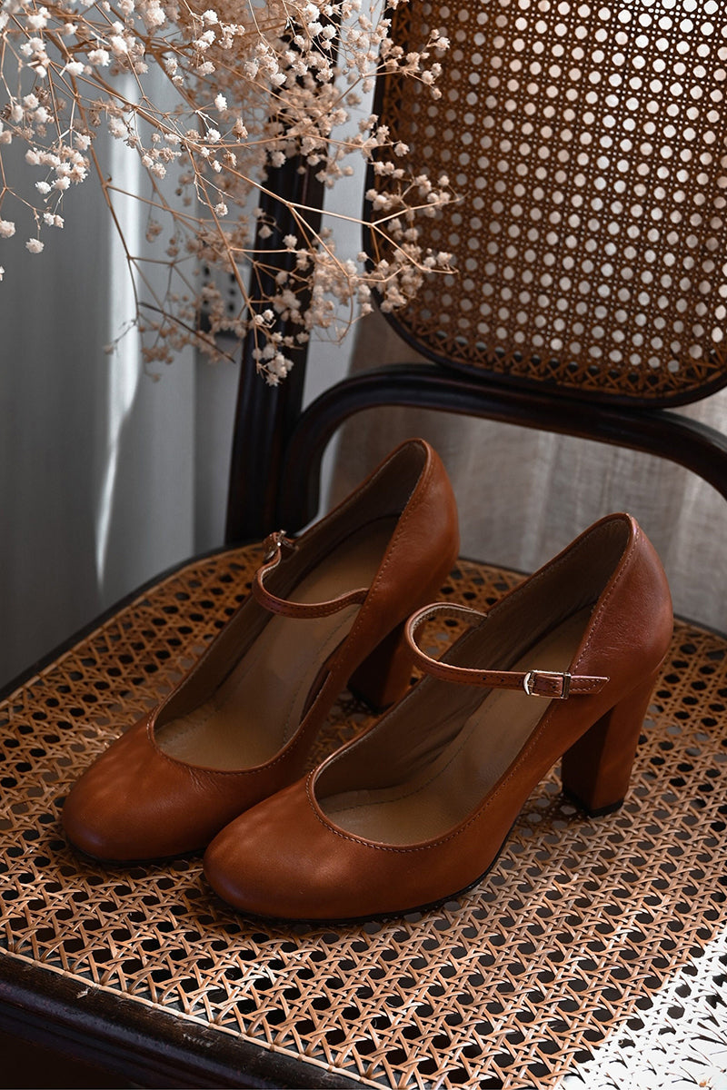 Giulia | Comfortable Low Heel Sandals for Everyday Use