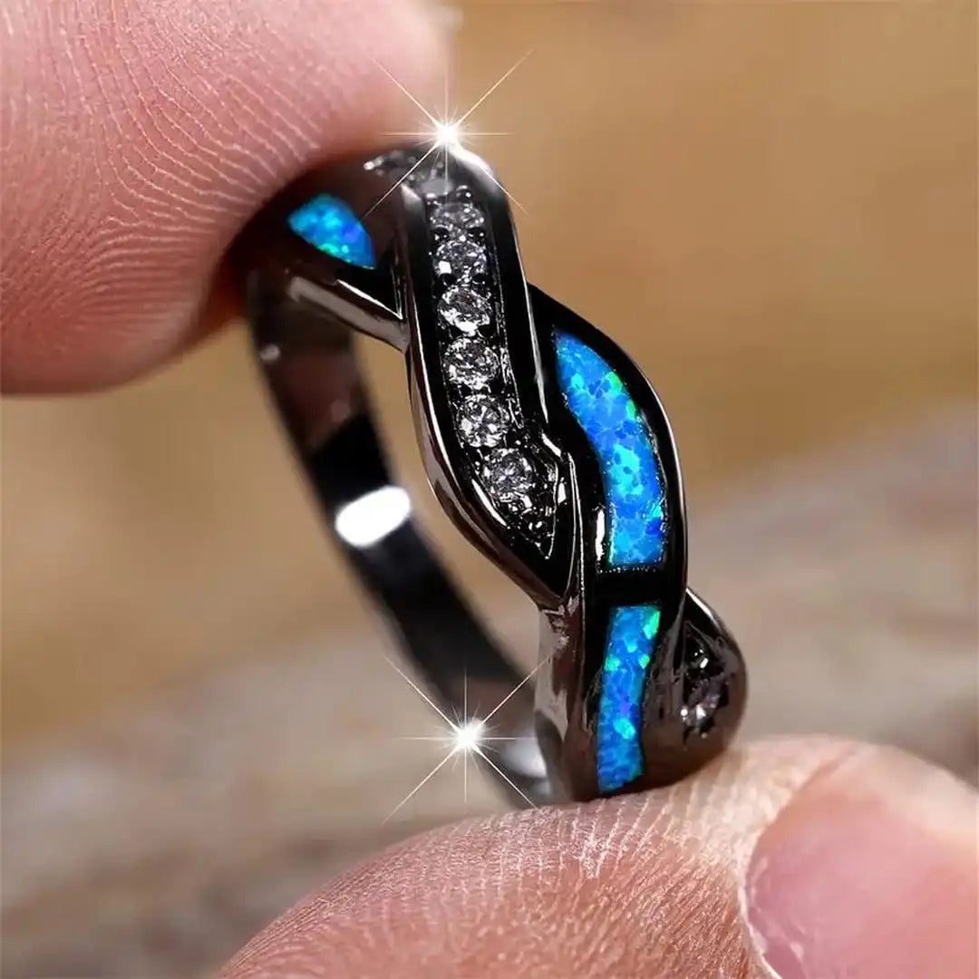 Thessia | Lunebray Ring