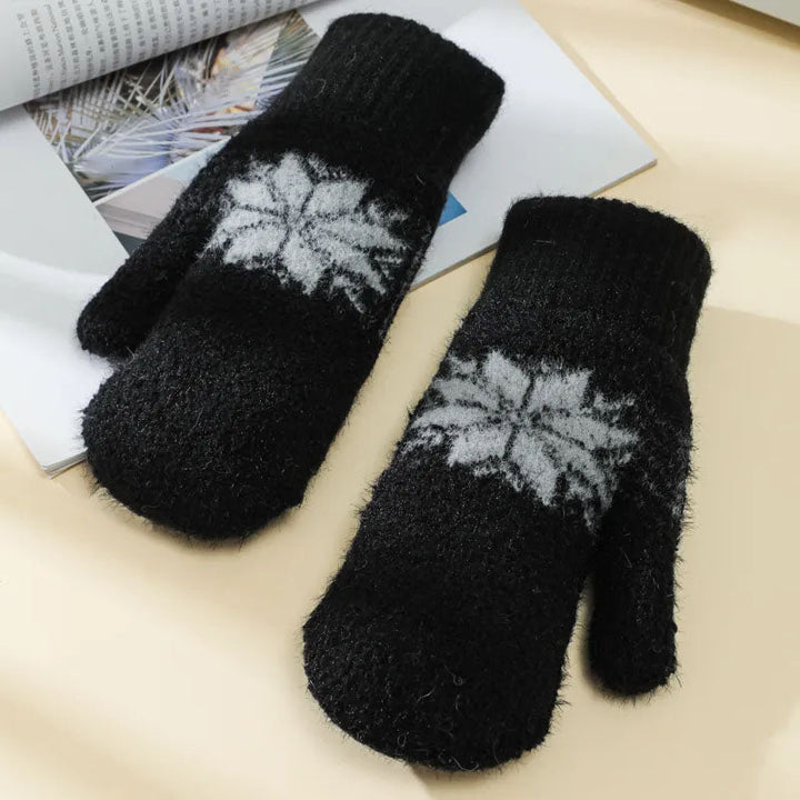 Snow warm winter gloves — Jarah Melbourne
