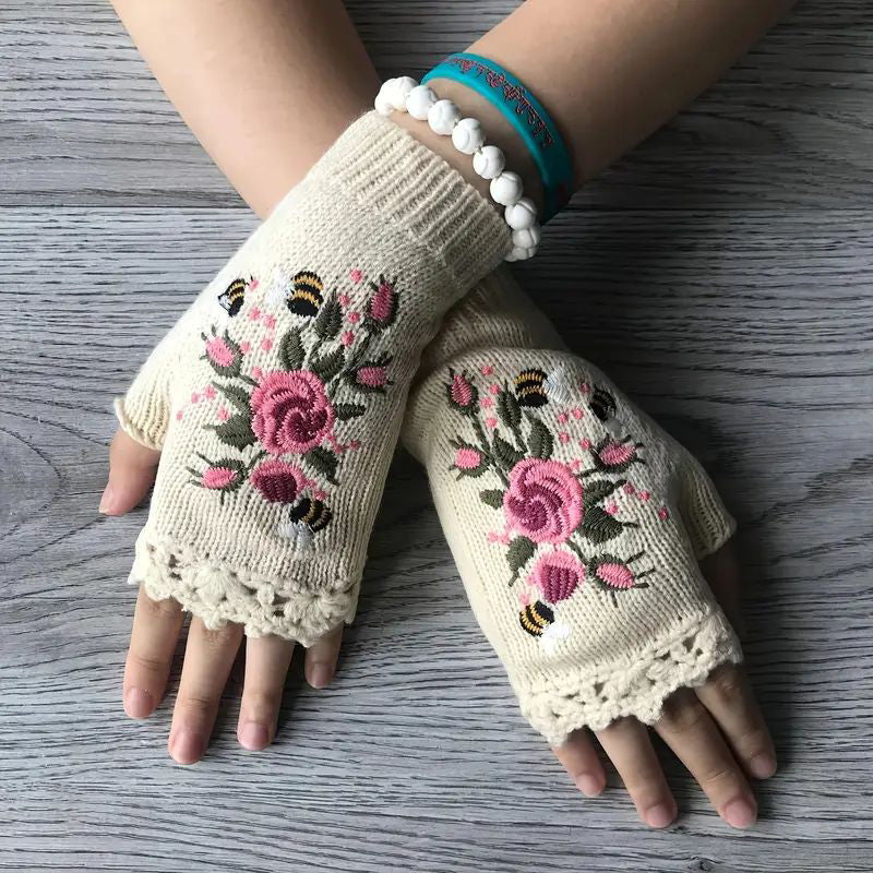 Flora warm winter gloves — Jarah Melbourne