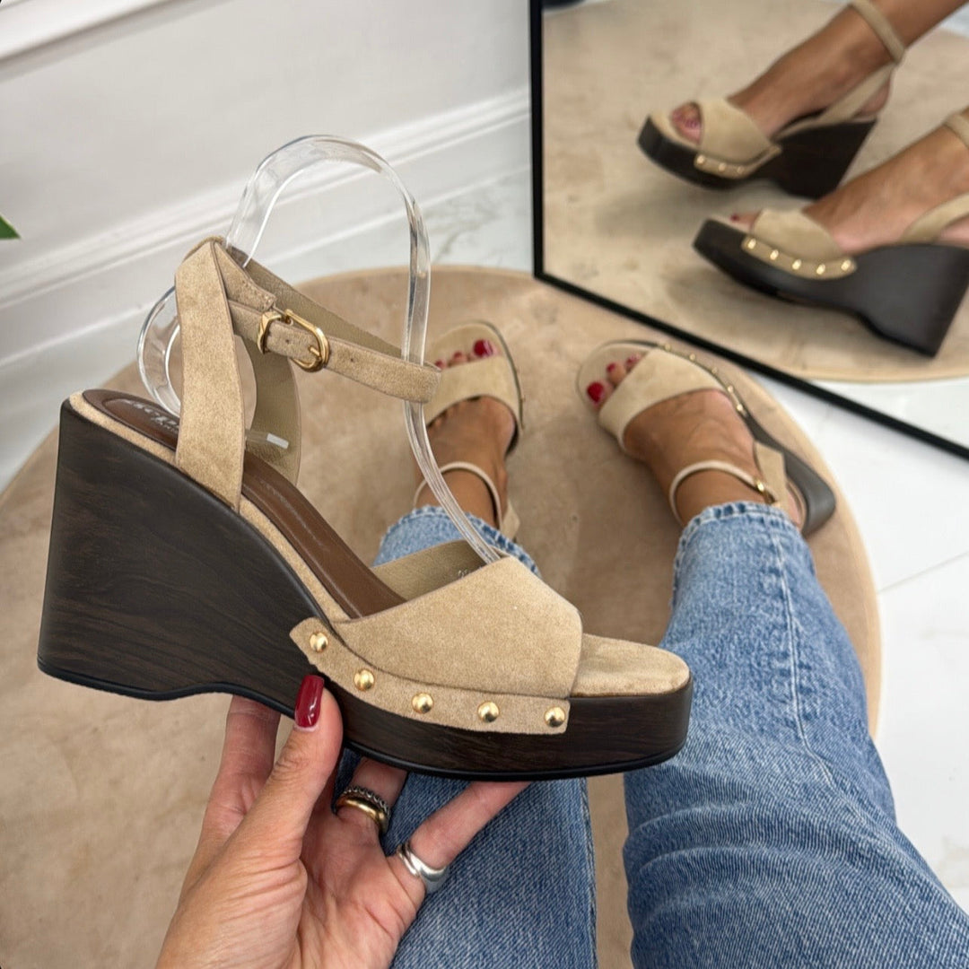 Nivia | Ankle Strap Wedge Sandal