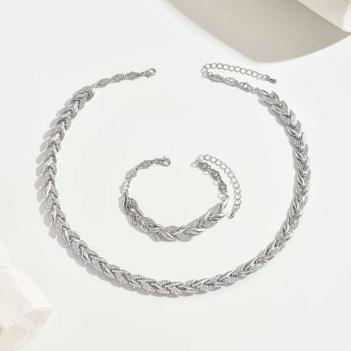Hazel | Fishtail Crystal Ensemble Set