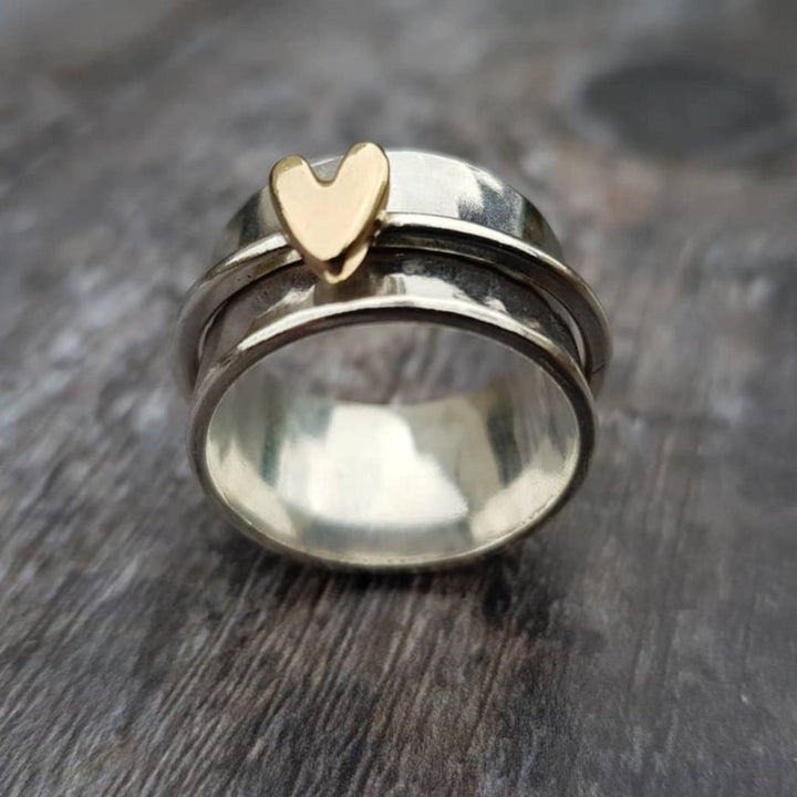 Marigold | Silver ring with gold heart