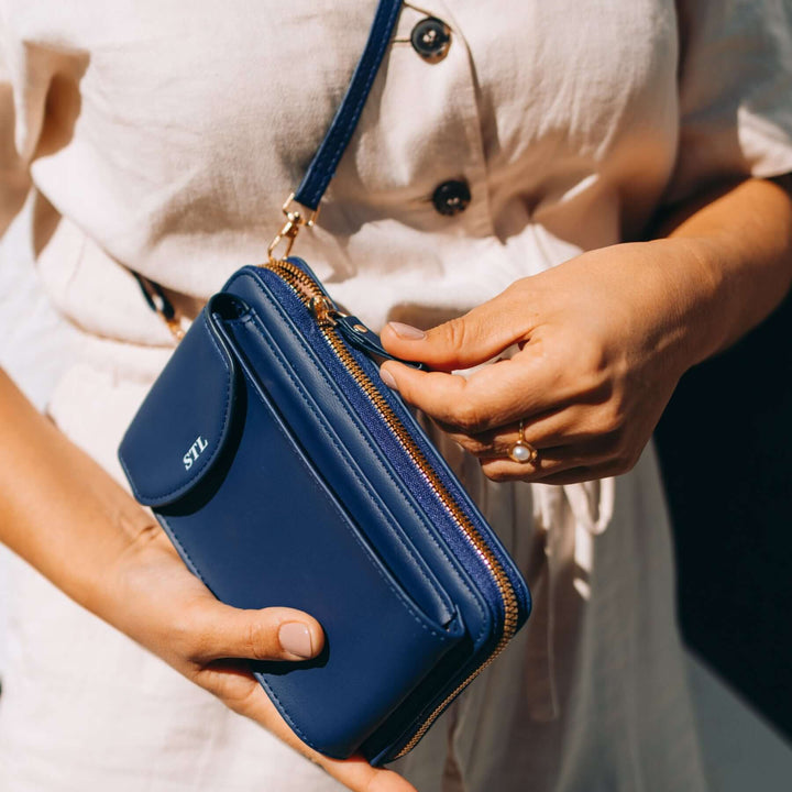 Remy | Hands-Free Crossbody Pouch — Jarah Melbourne