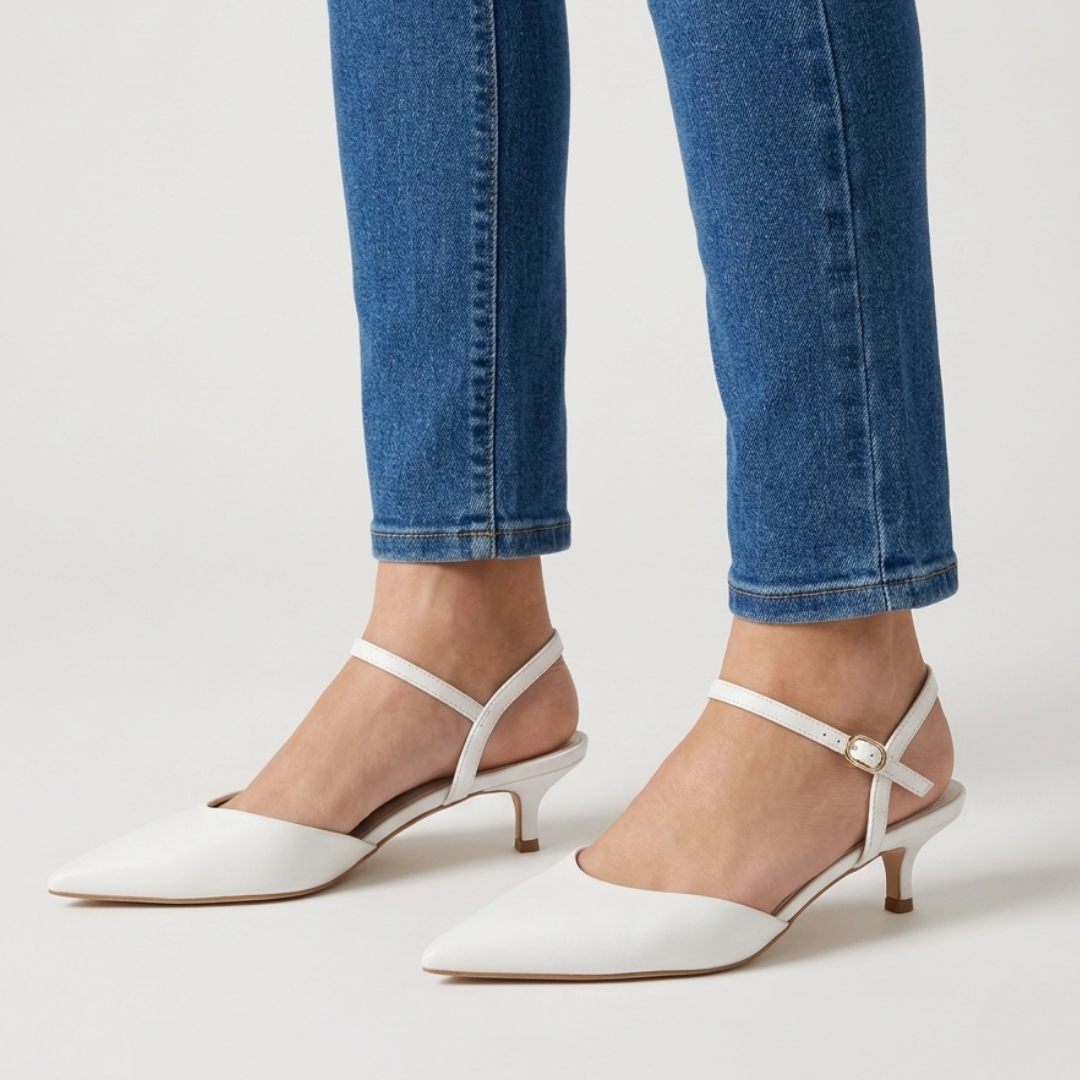 Clelia — Jarah Melbourne