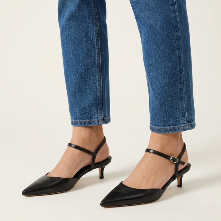 Clelia — Jarah Melbourne