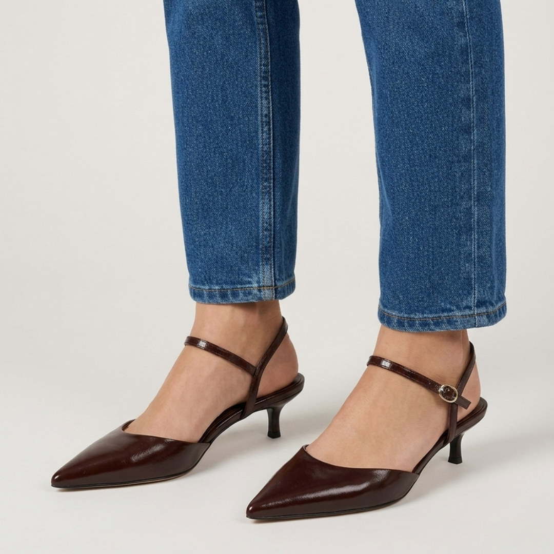 Clelia — Jarah Melbourne