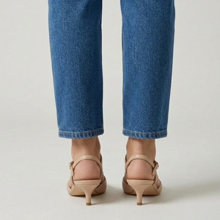 Clelia — Jarah Melbourne