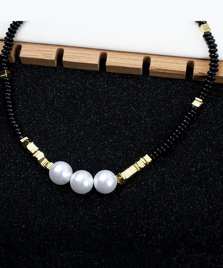 Black Pearl Graduated Bead Necklace