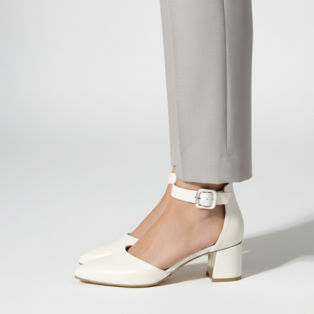 Evelyne — Jarah Melbourne