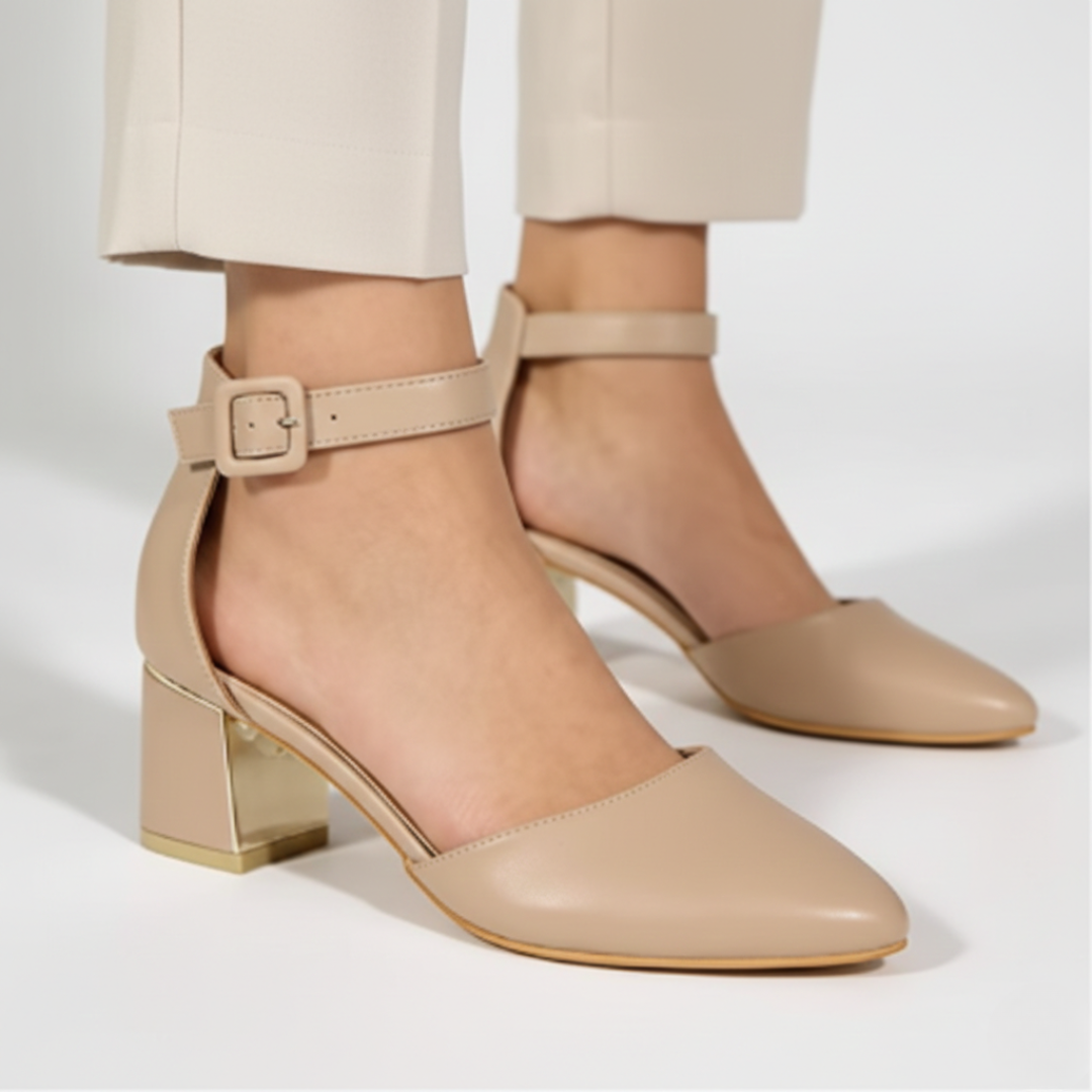 Evelyne — Jarah Melbourne