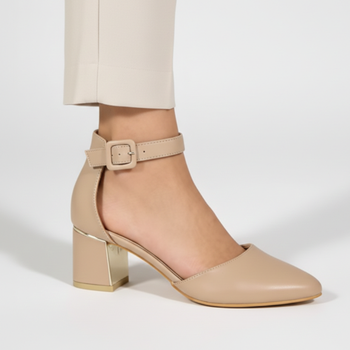 Evelyne — Jarah Melbourne