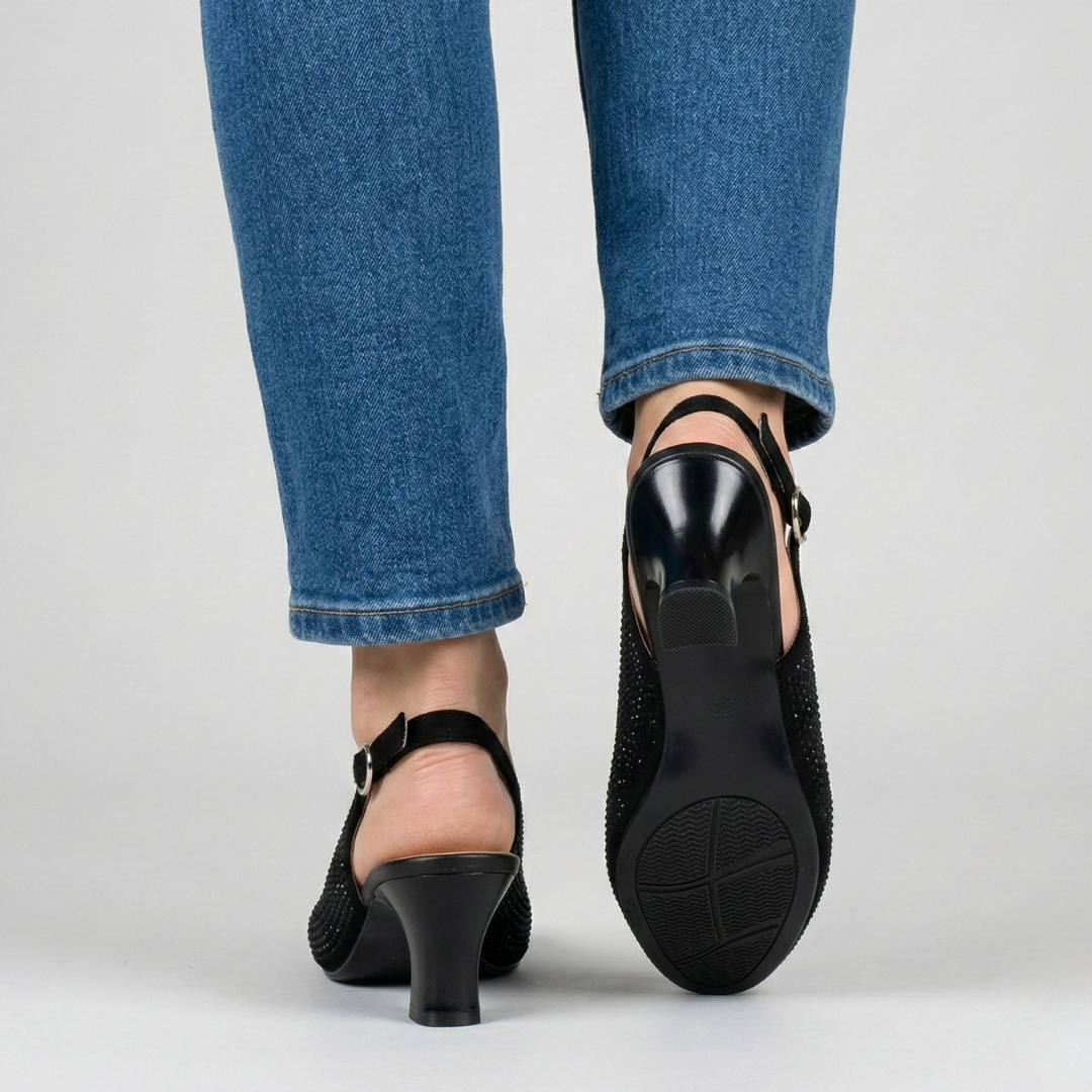 Helen — Jarah Melbourne