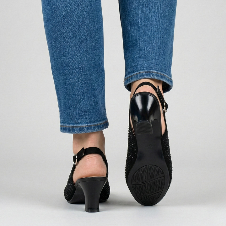 Helen — Jarah Melbourne