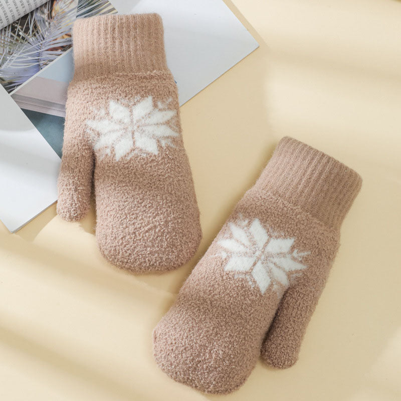 Snow warm winter gloves — Jarah Melbourne