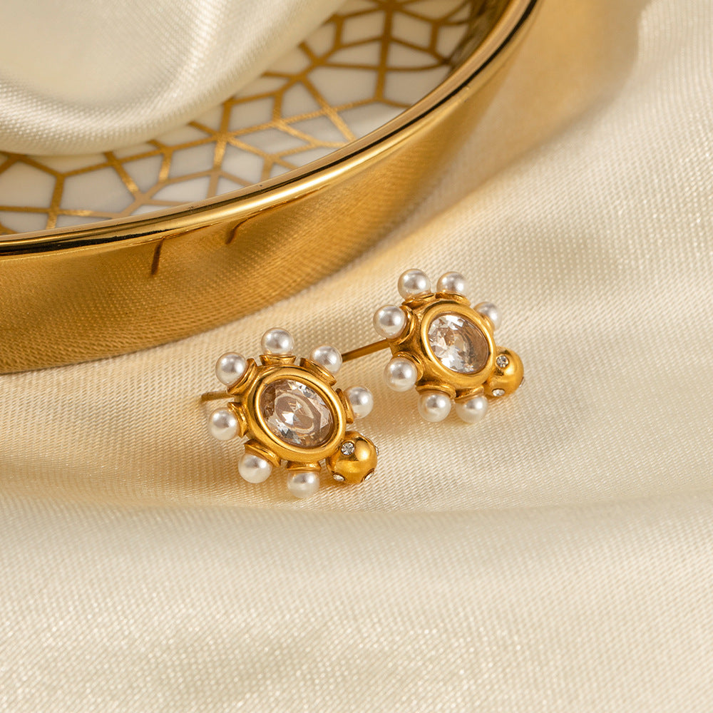 Marigold | Refined Gold Earrings with Pearl