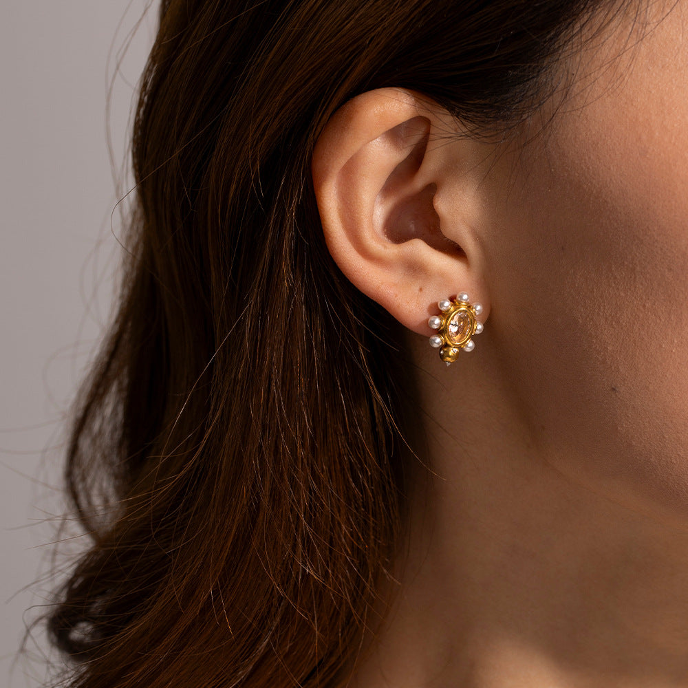 Marigold | Refined Gold Earrings with Pearl