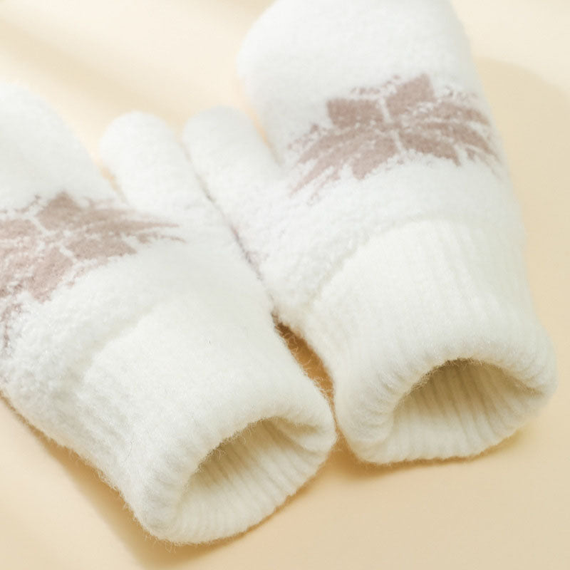 Snow warm winter gloves — Jarah Melbourne