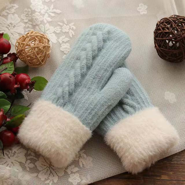 Maple warm winter gloves — Jarah Melbourne