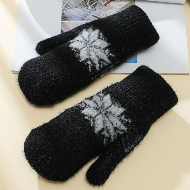 Snow warm winter gloves — Jarah Melbourne