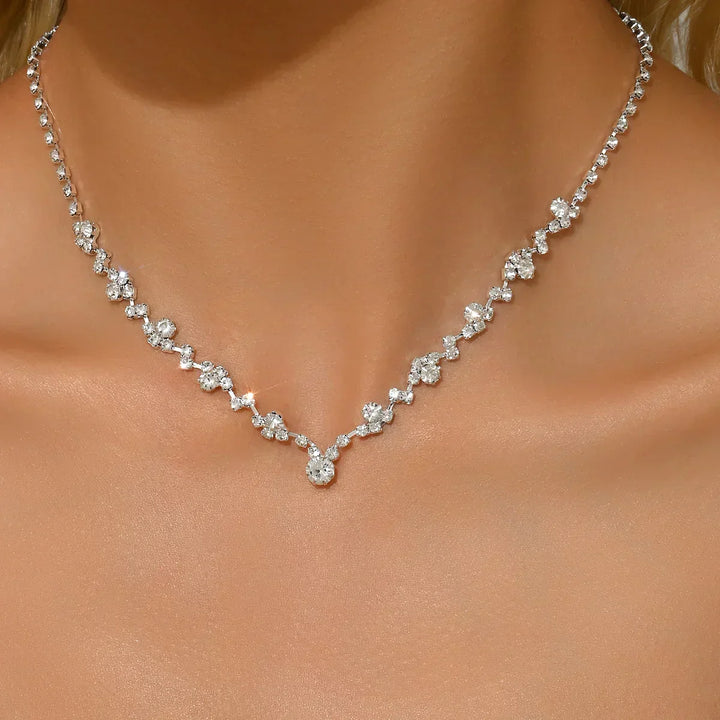 Fern | Elegant Wedding Necklace with Diamonds