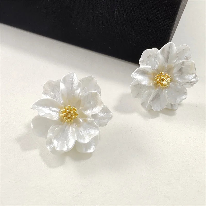 Sienna | Chic White Acrylic Earrings with Button