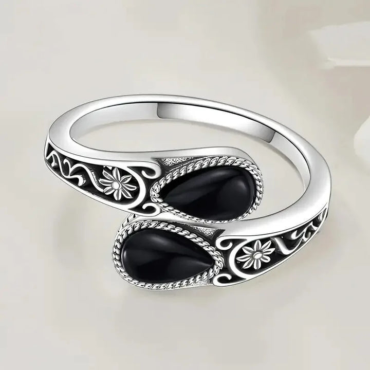 Meadow | Elegant Ring with Moonstone Flower