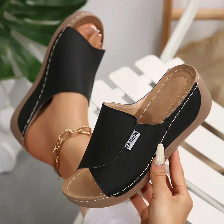 Rumi | Comfort Wedge Sandal