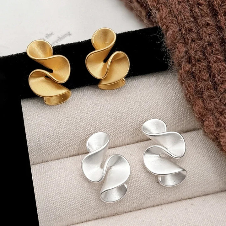 Wren | Earrings in Silver and 18K Gold