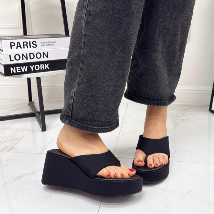 Brigida | Classic Wedge Sandal