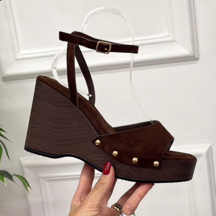 Nivia | Ankle Strap Wedge Sandal