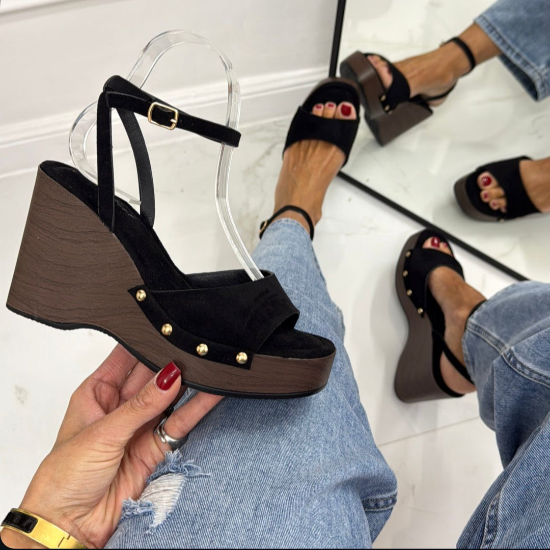 Nivia | Ankle Strap Wedge Sandal