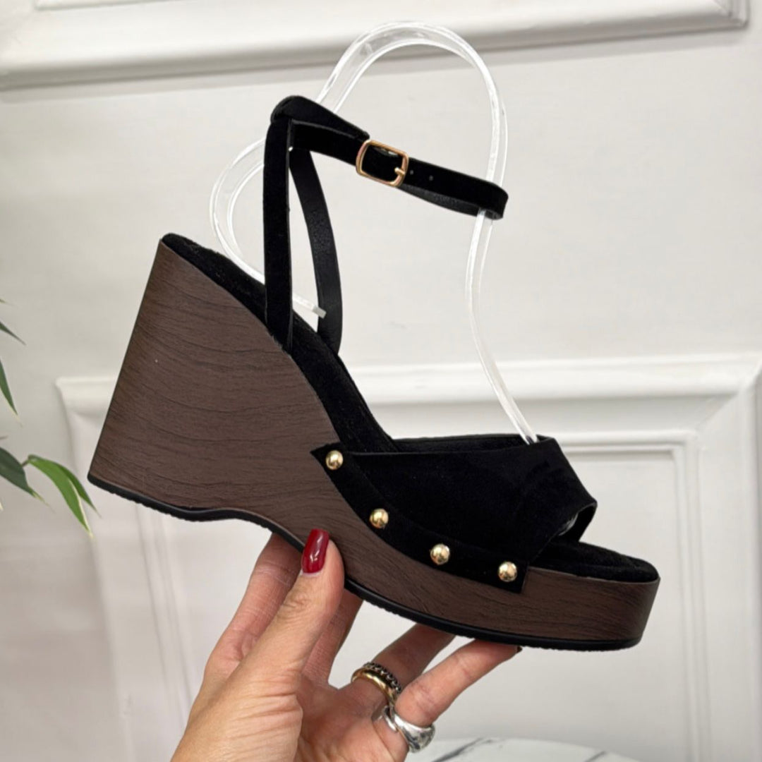 Nivia | Ankle Strap Wedge Sandal