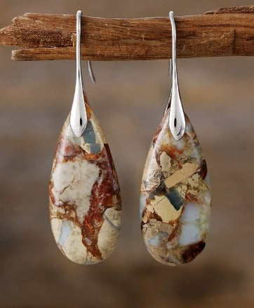 Rosalie | Chic Earrings with Oval Stone