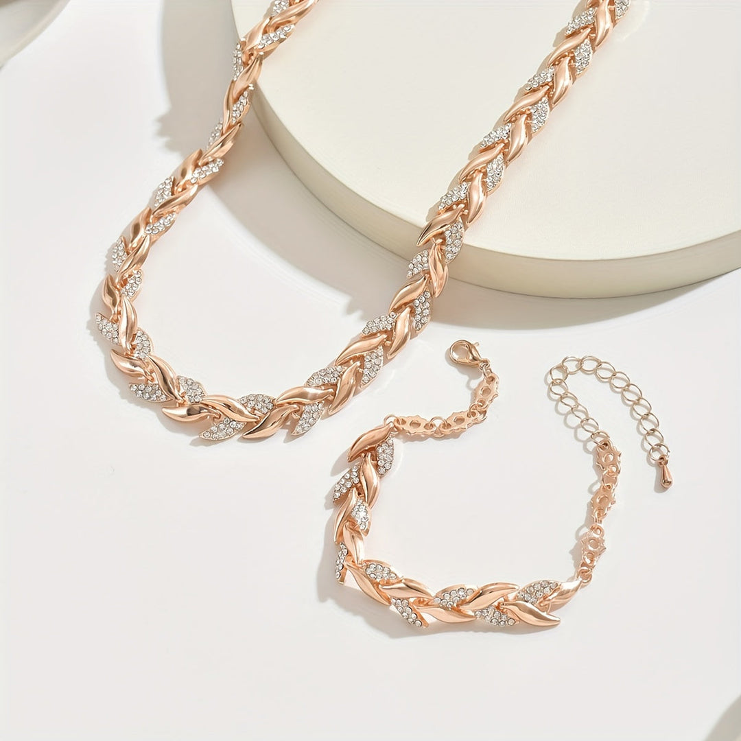 Hazel | Fishtail Crystal Ensemble Set