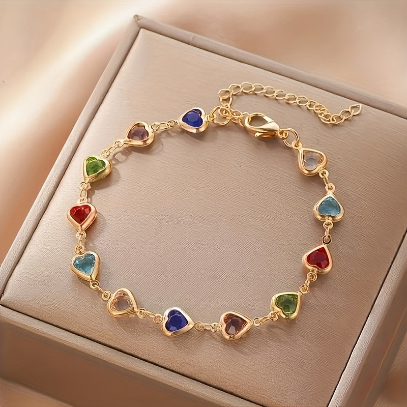 Cora | Heart Shaped Charm Bracelet