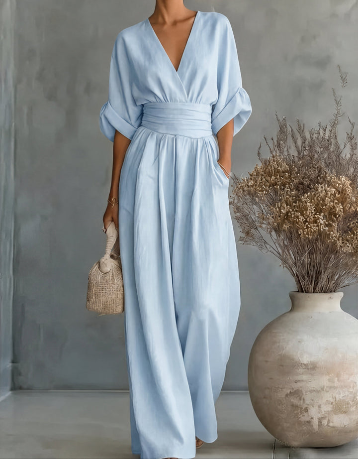 Daniela – Elegant Jumpsuit with V-Neck and Wide Leg