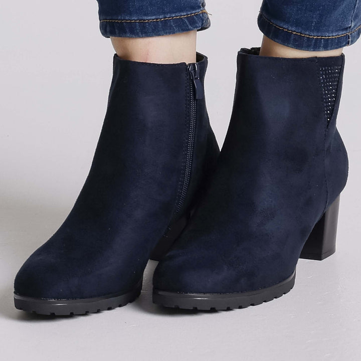 Anna - Women's Heeled Ankle Boot