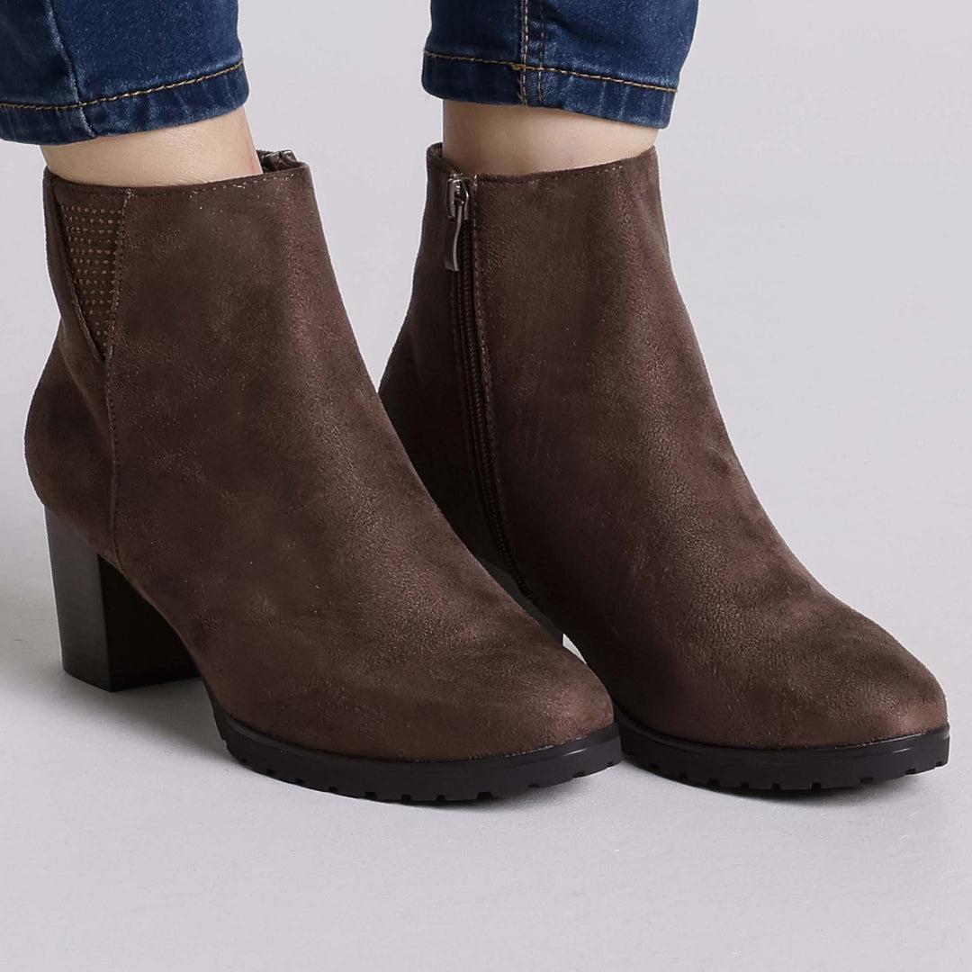 Anna - Women's Heeled Ankle Boot